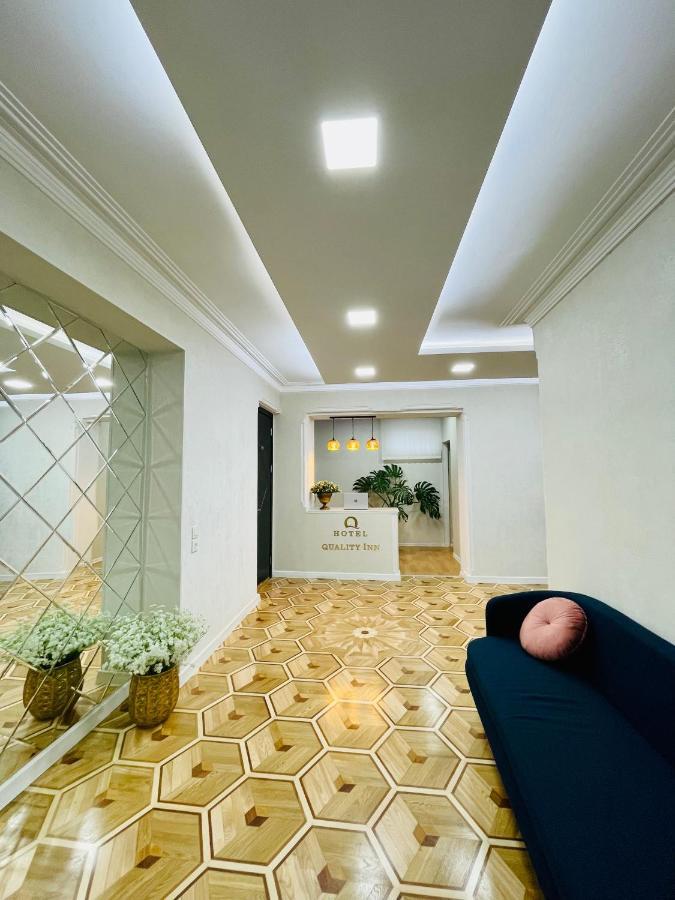 Quality Inn Тбилиси Екстериор снимка