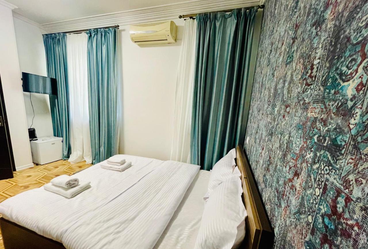 Quality Inn Тбилиси Екстериор снимка